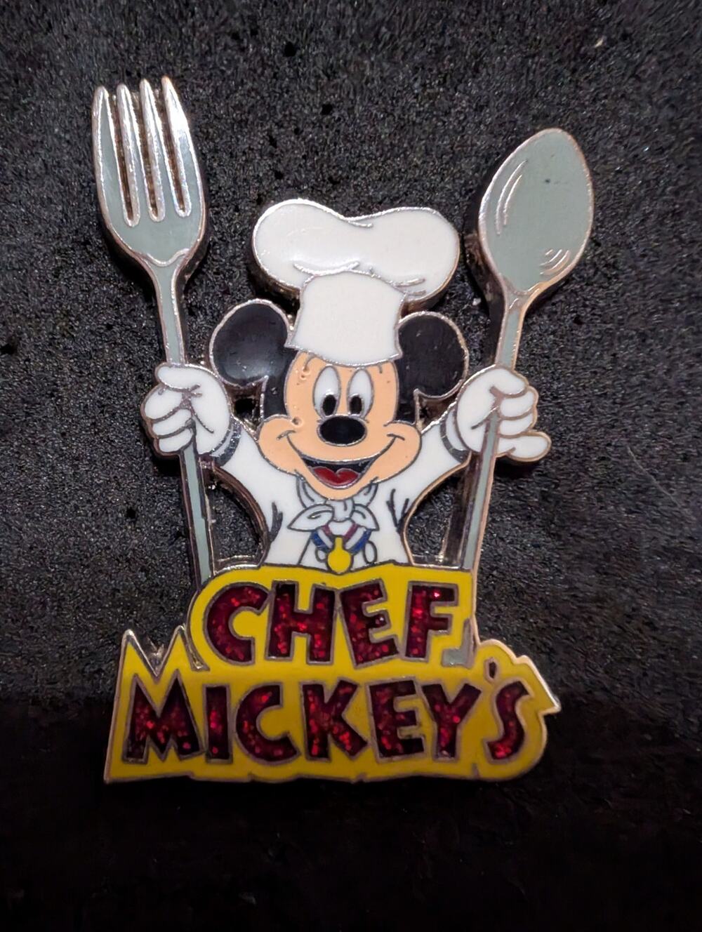 WDW Chef Mickey's Mickey Mouse of Disney's Contemporary Resort Disney Pin
